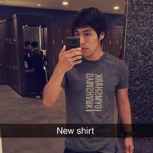 Meet your Posher, Victor